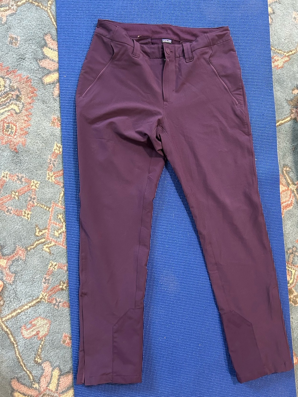 Patagonia Crest view Straight Plum Pants
